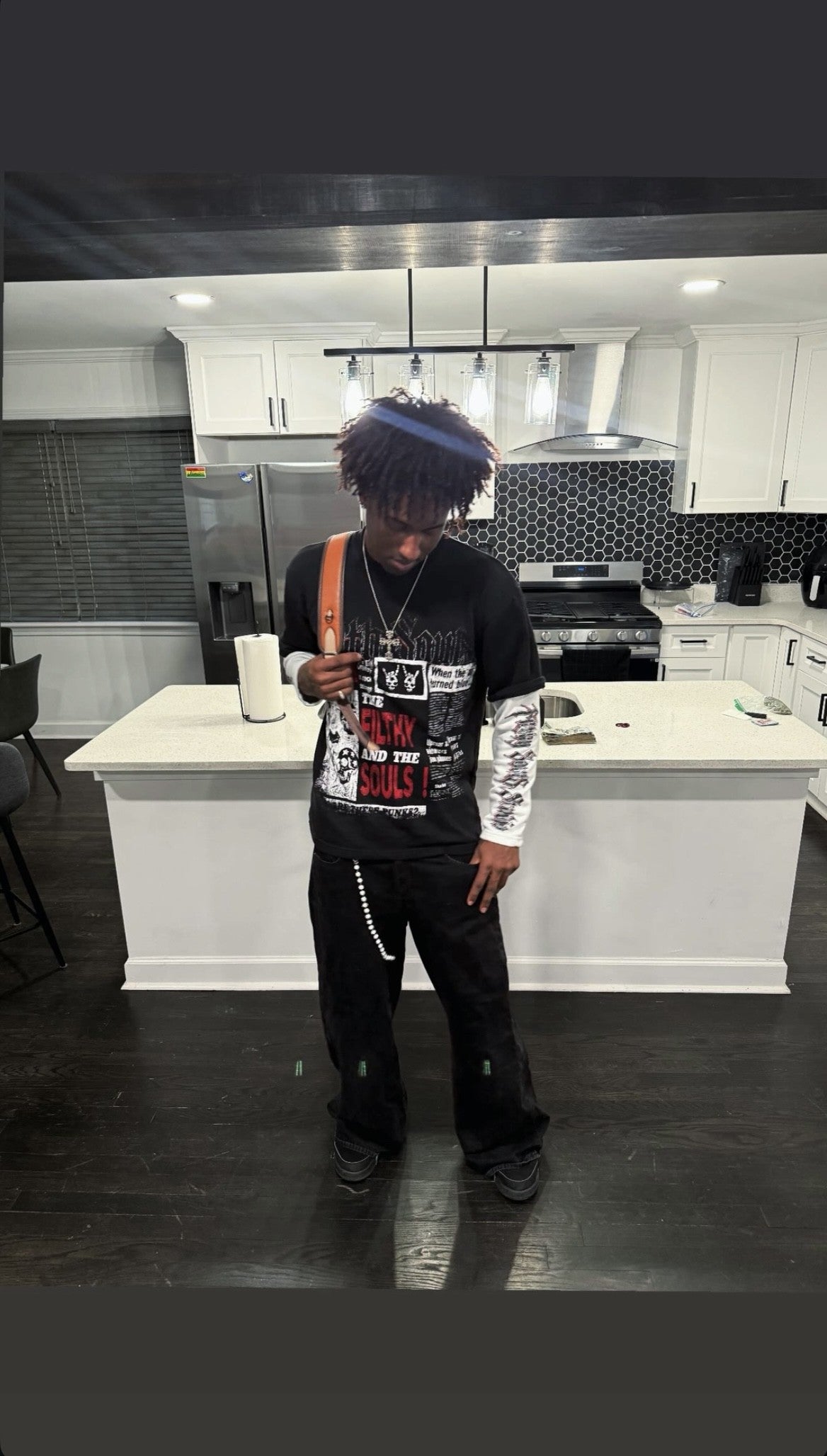 FILTHY TIMES CREWNECK SHIRT (BLACK)